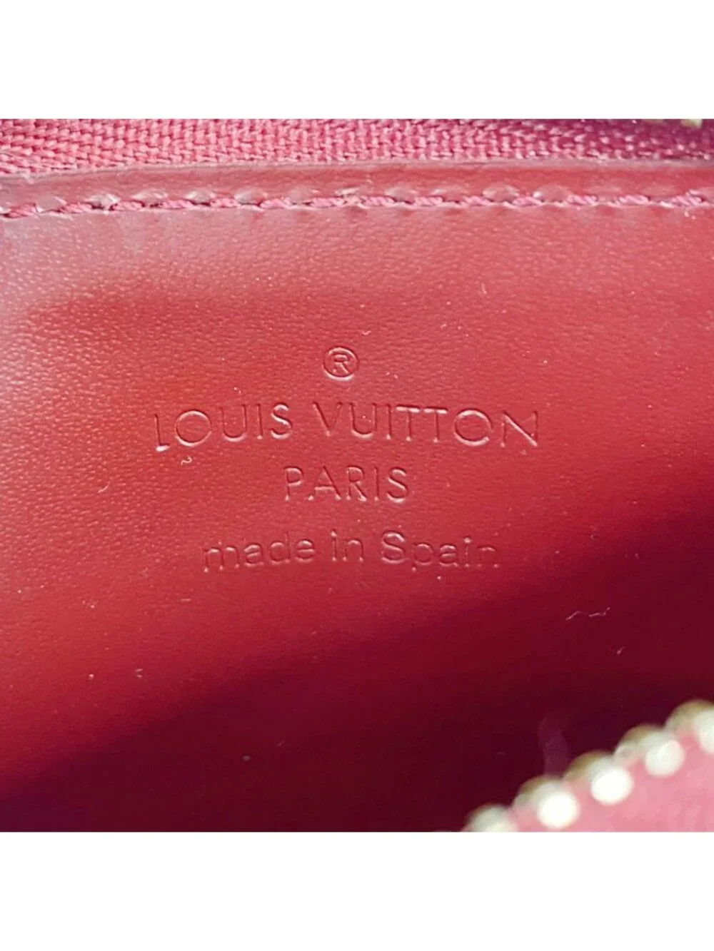Louis Vuitton Coin Case Vernis Pochette Cles NM Pomme D'amour